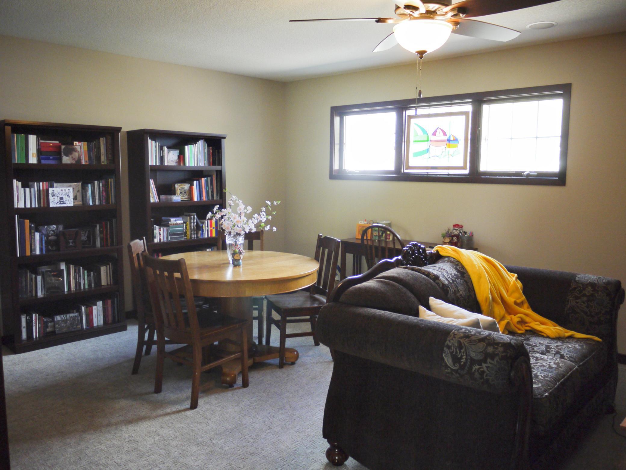 Upper level loft with elevated windows.jpg
