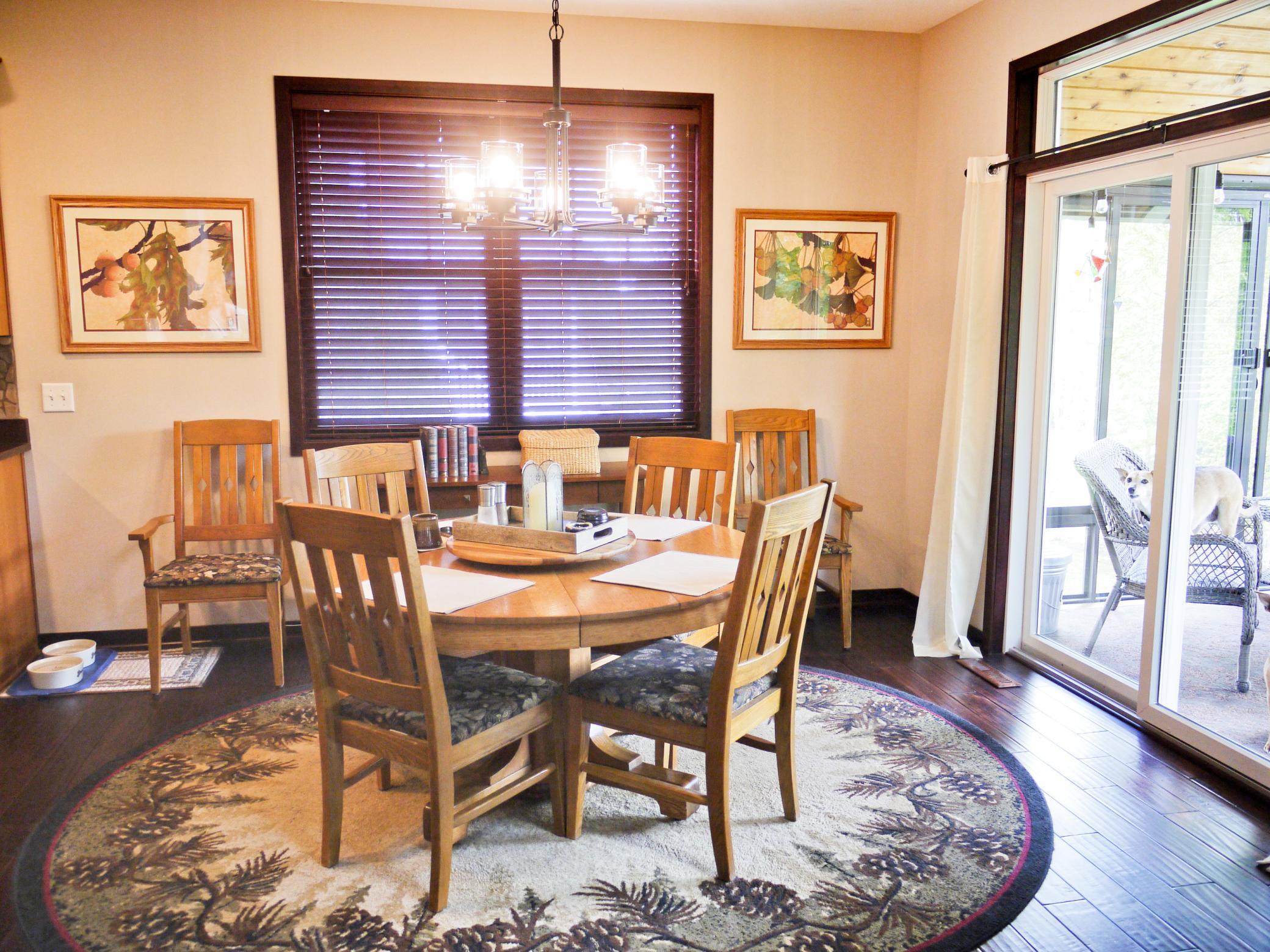 Detail of dining area.jpg