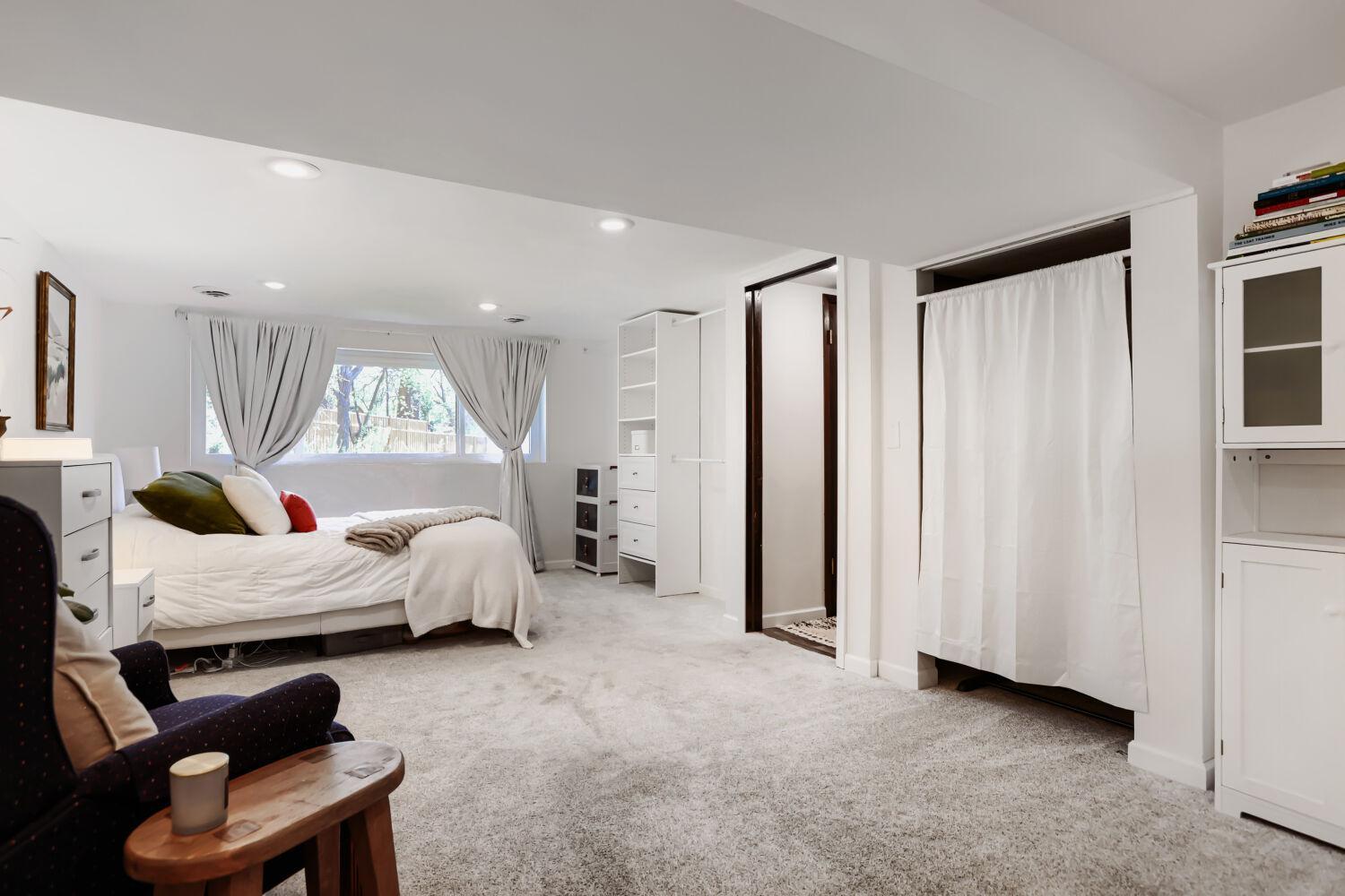 461 mystic st - Web Quality - 014 - 14 Primary Bedroom.jpg
