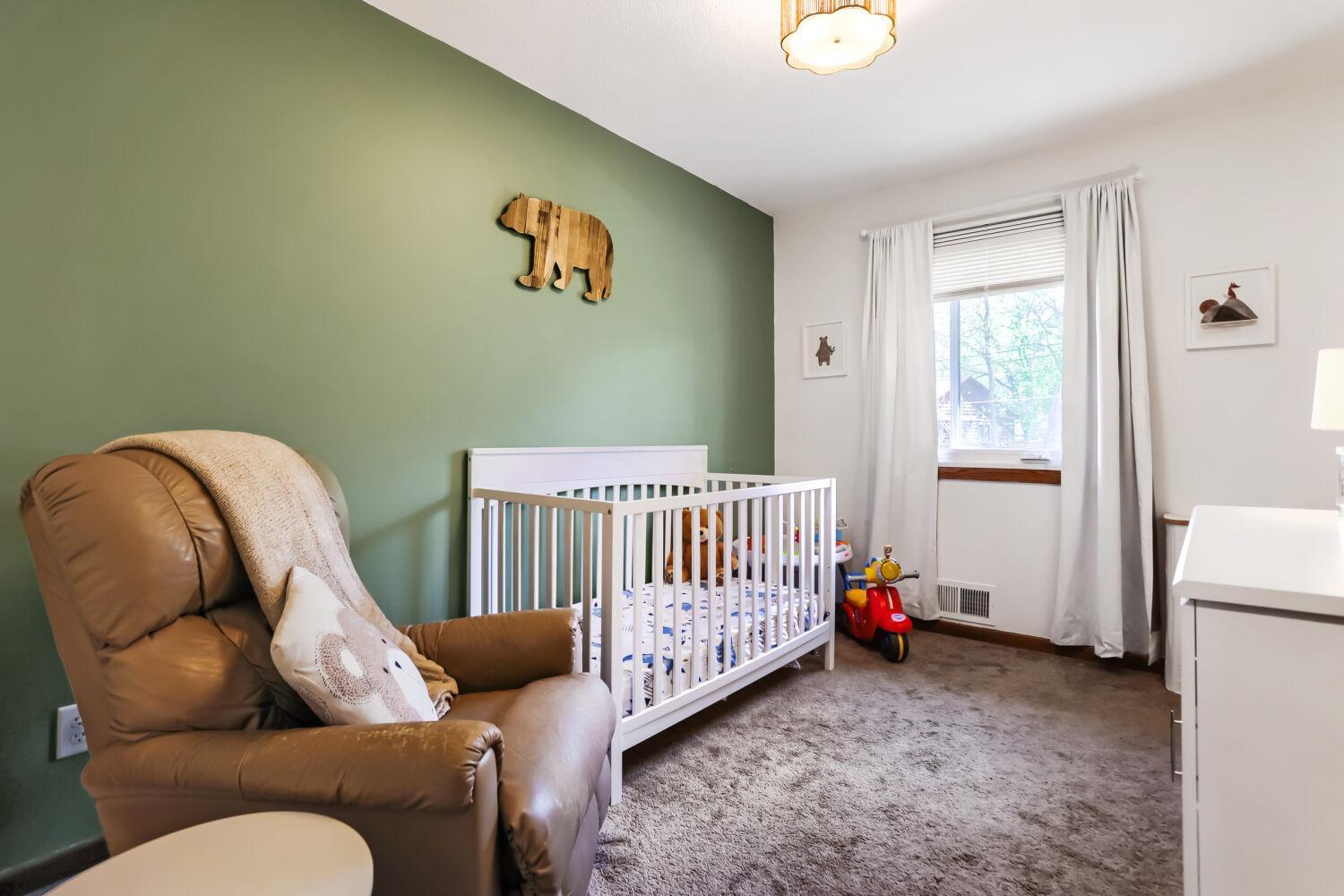 461 mystic st - Web Quality - 020 - 20 Bedroom.jpg