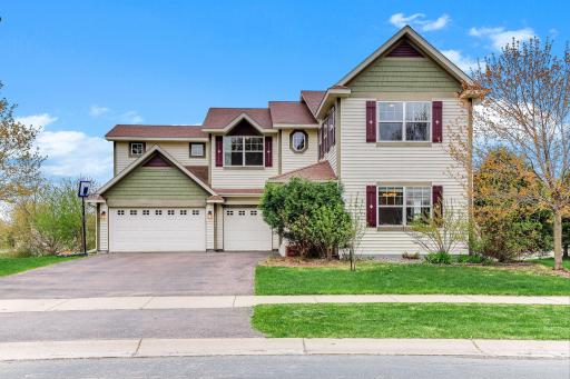 18849 64th Avenue N, Maple Grove, MN 55311