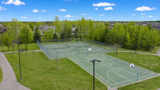 18849 64th Avenue N, Maple Grove, MN 55311