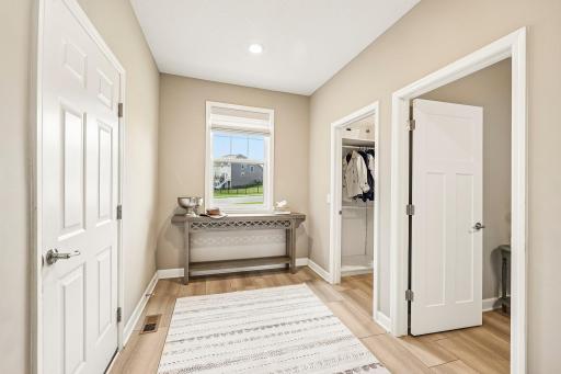 21-web-or-mls-Goldenrod Trl-S1205-021.jpg