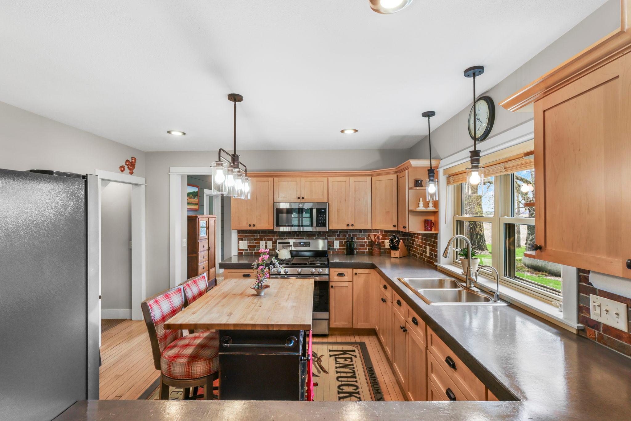 Beautiful cabinetry and counters