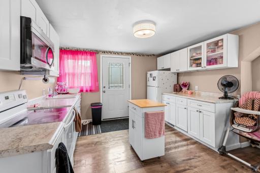 601 Labore Road, Little Canada, MN 55117