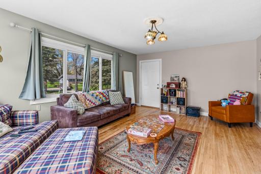 601 Labore Road, Little Canada, MN 55117