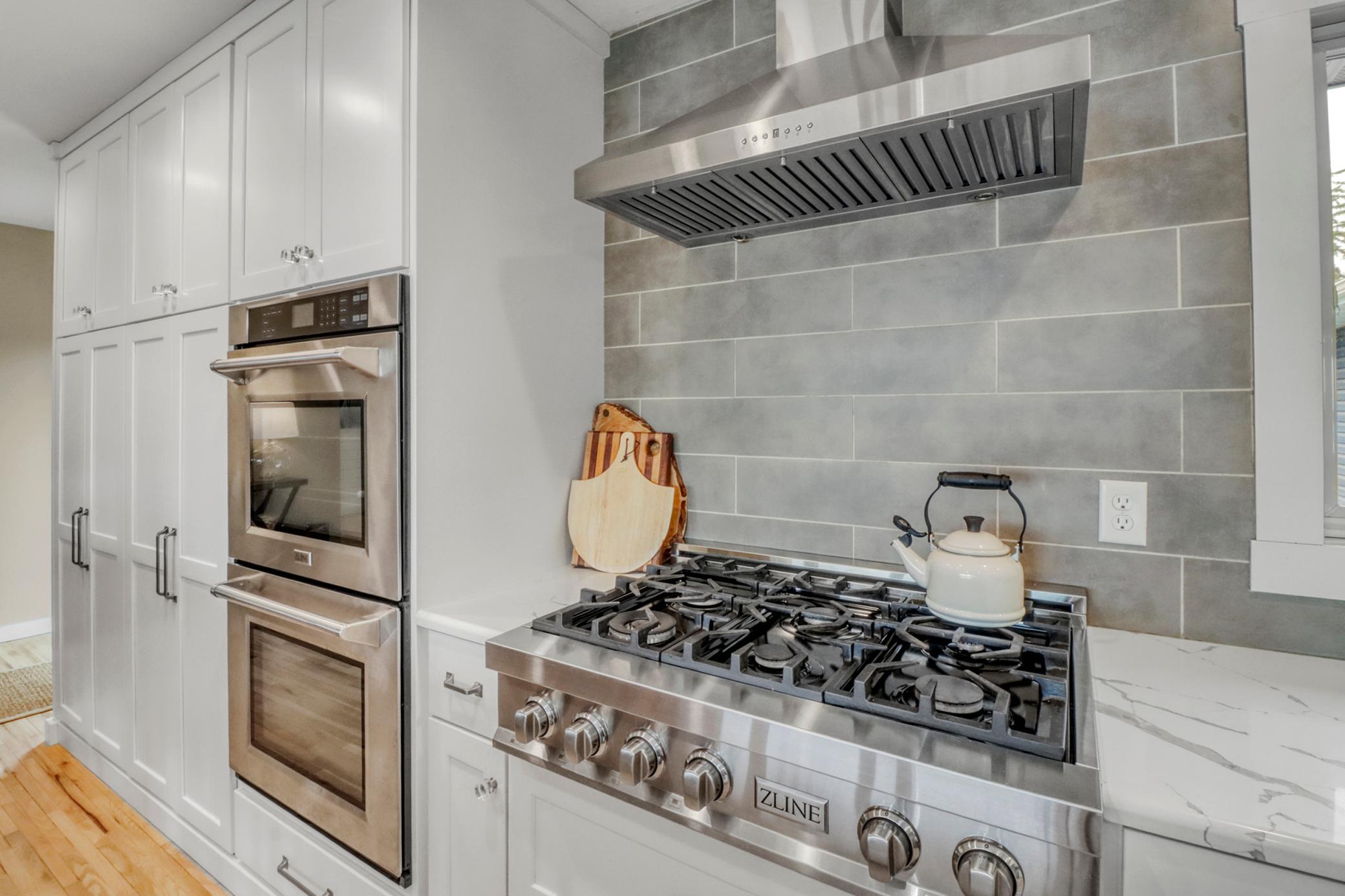 Gas range + double oven