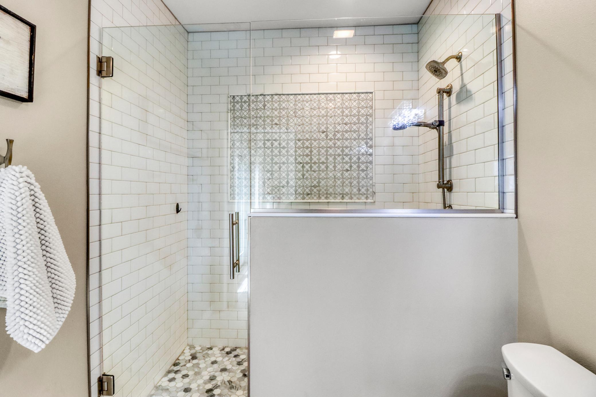 Primary bath 2