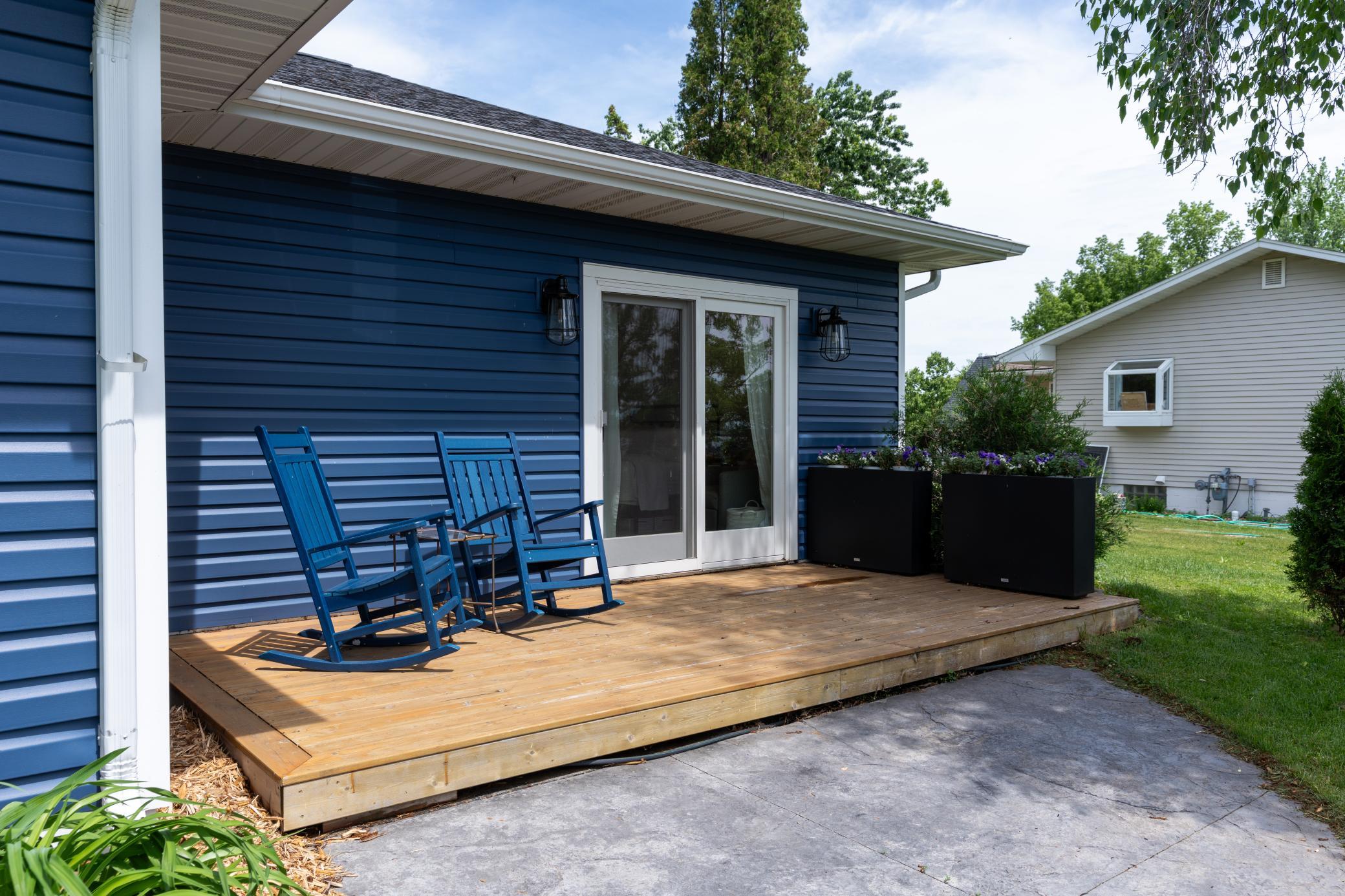 En-suite #2 patio