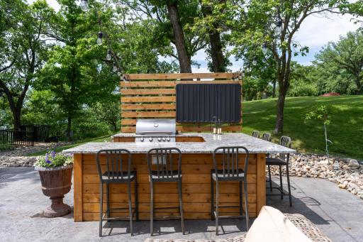 Outdoor kitchen