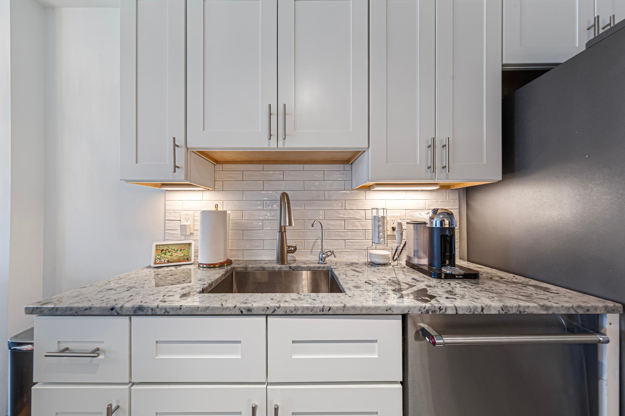 Under cabinet lighting
