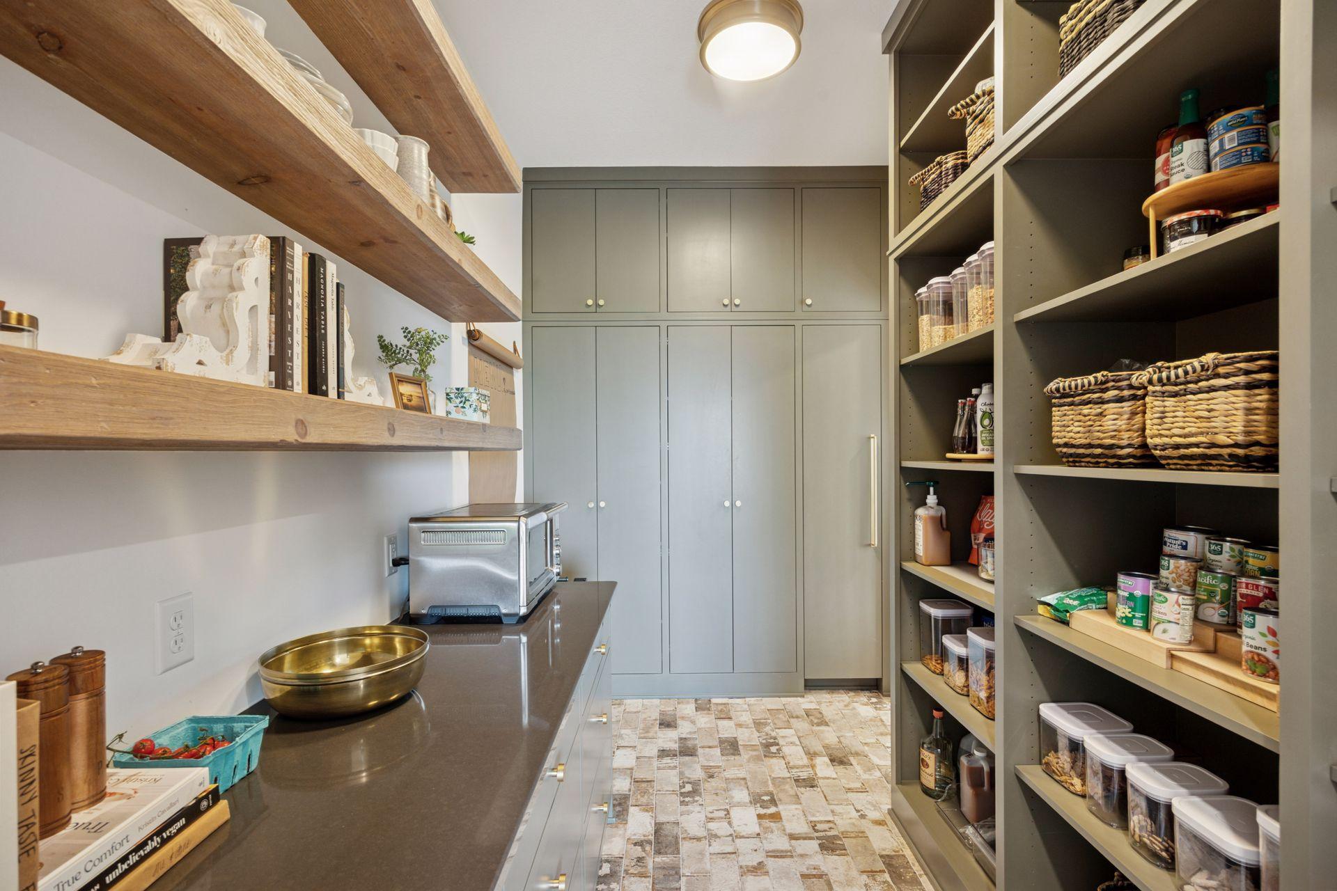 Butler's pantry - so much amazing cabinet space in this kitchen