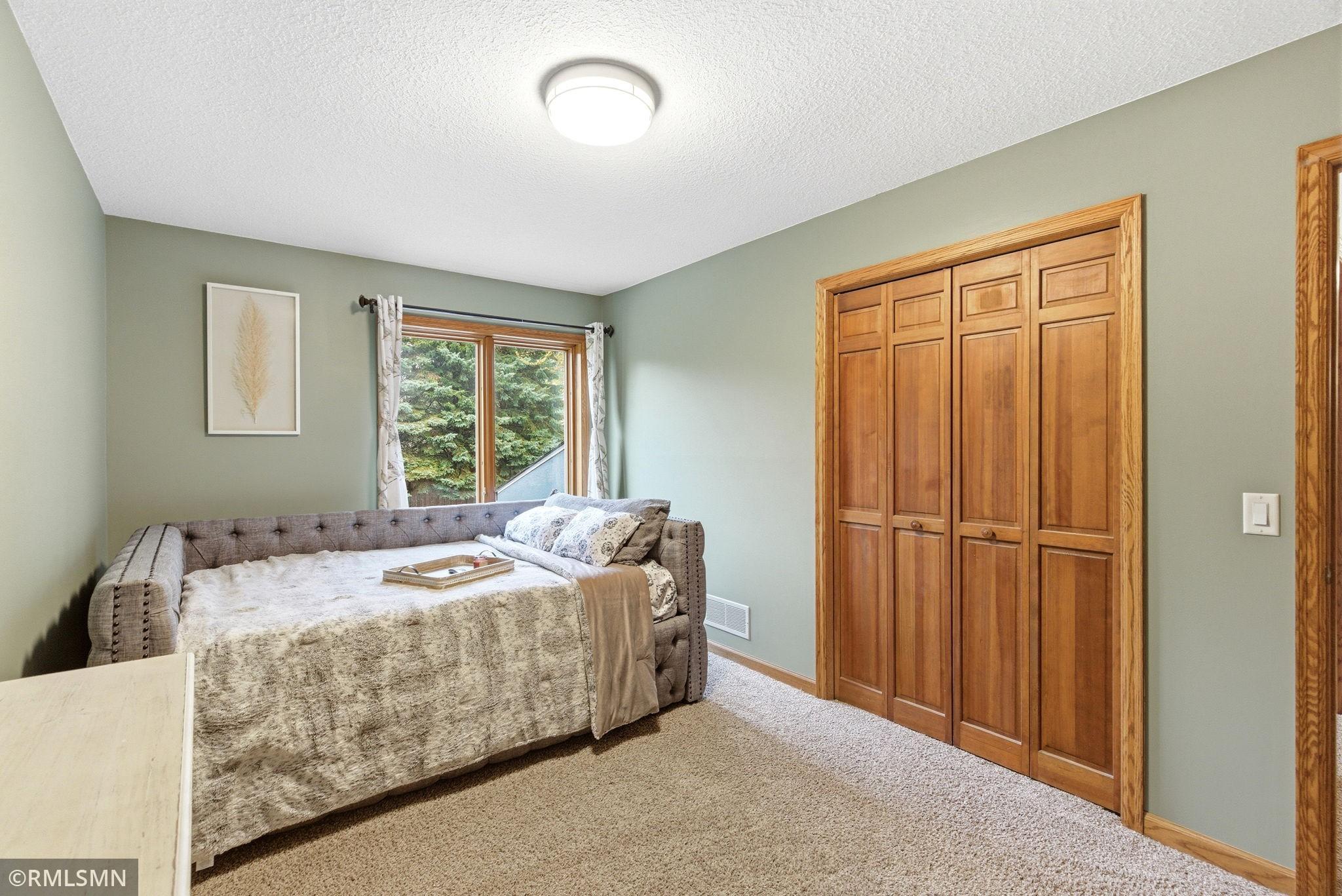 UpstairsRoom3.jpg
