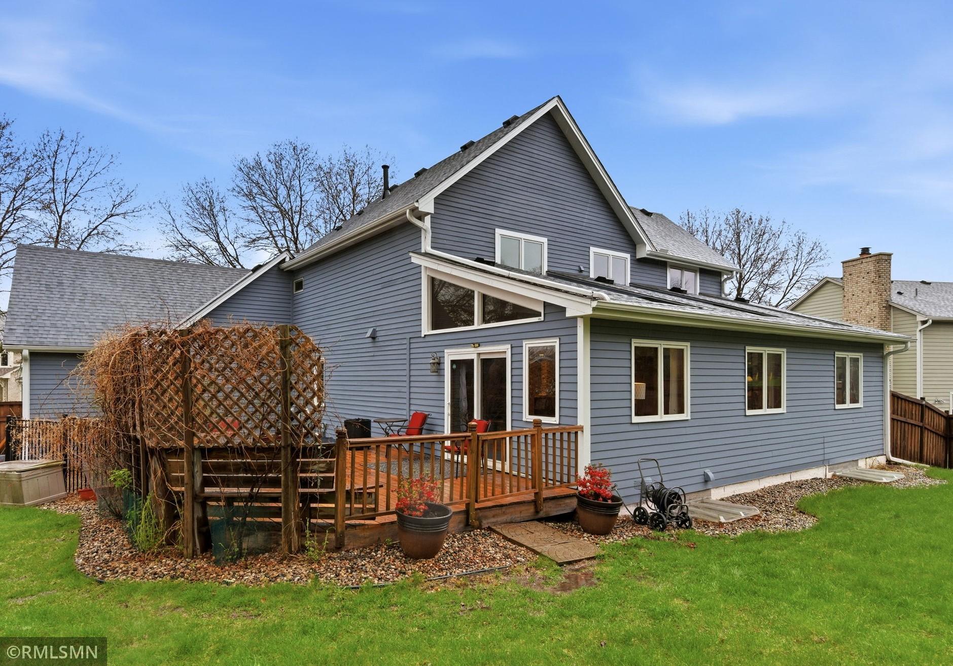 BackDeck.jpg