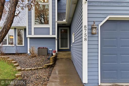 8758 Dallas Lane N, Maple Grove, MN 55369