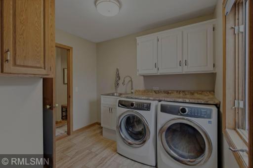 8758 Dallas Lane N, Maple Grove, MN 55369