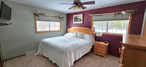 Primary bed