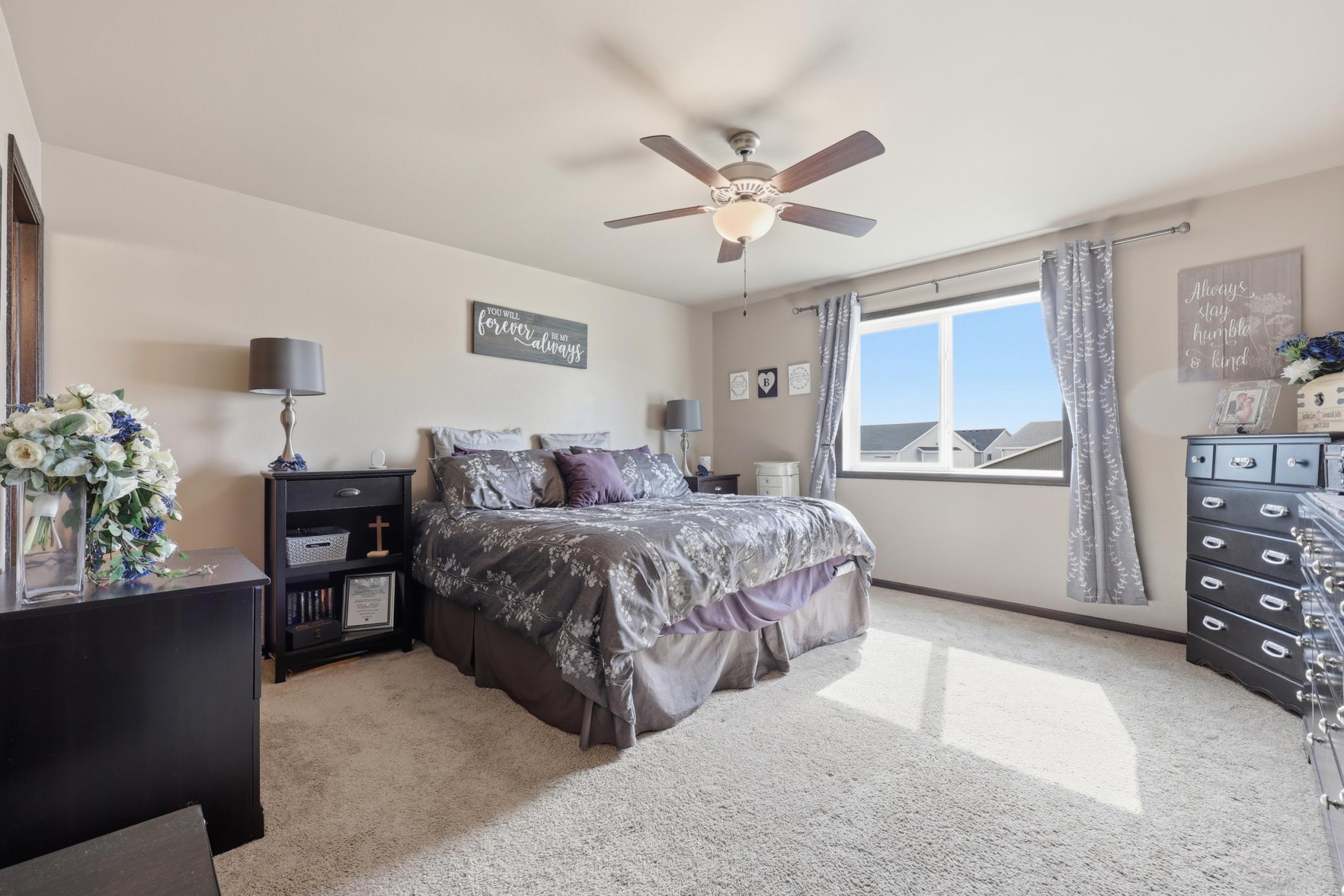 Bedroom - Primary