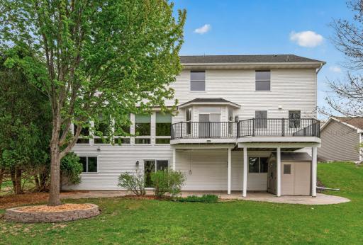 16555 77th Circle N, Maple Grove, MN 55311