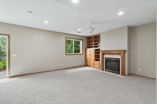 16555 77th Circle N, Maple Grove, MN 55311