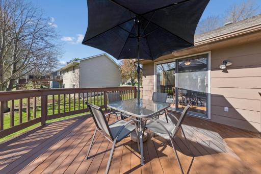 Upper Level Deck