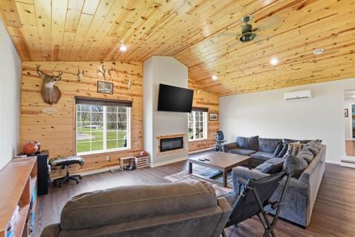 25265 Marsh Road, Milaca, MN 56353