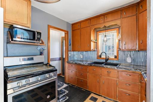 632 7th Street W, Hastings, MN 55033