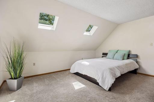 14212 Prairie Rd NW - Spacecrafting - 0031.jpg