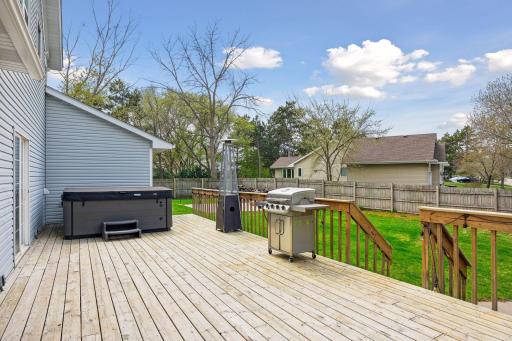 14212 Prairie Rd NW - Spacecrafting - 0038.jpg