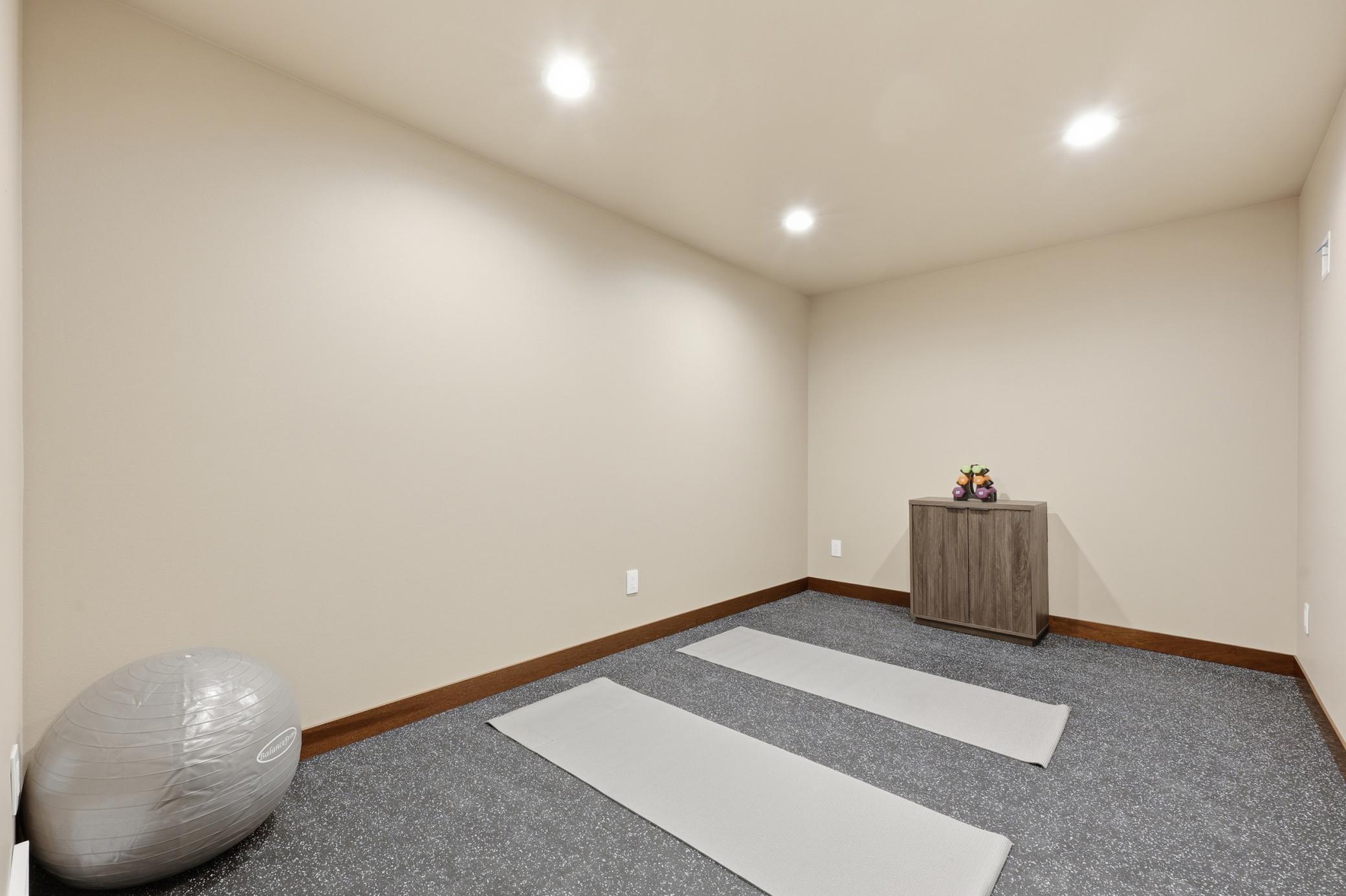 Extra Room