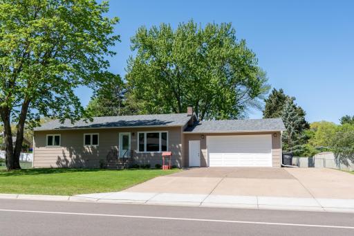 2855 Ivy Street S, Cambridge, MN 55008