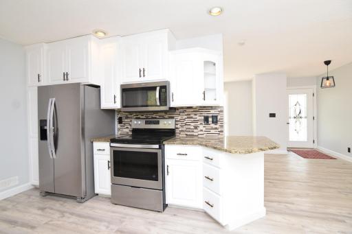 10556 104th Avenue N, Maple Grove, MN 55369