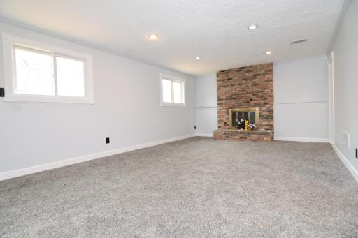 10556 104th Avenue N, Maple Grove, MN 55369