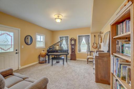 344 Elm Street N, Prescott, WI 54021