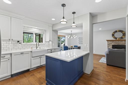1289 Castle Court, Golden Valley, MN 55427