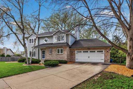 1289 Castle Court, Golden Valley, MN 55427