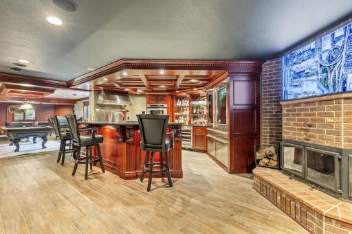 700 62nd Avenue N, Moorhead, MN 56560