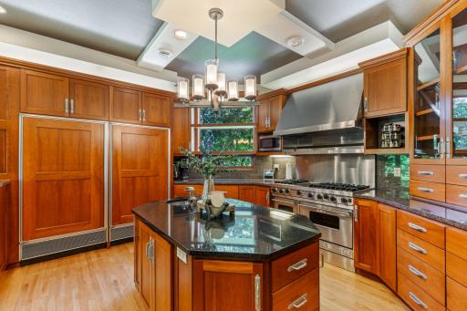 700 62nd Avenue N, Moorhead, MN 56560