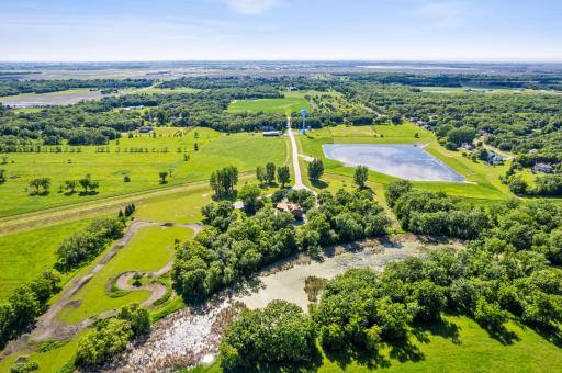 700 62nd Avenue N, Moorhead, MN 56560
