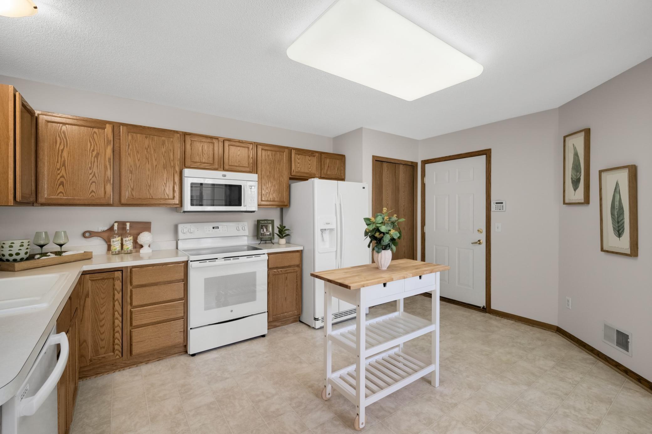 Lots of cabinetry for all your dishes