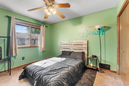 16-web-or-mls-3716 Brookdale Cir N-16.jpg