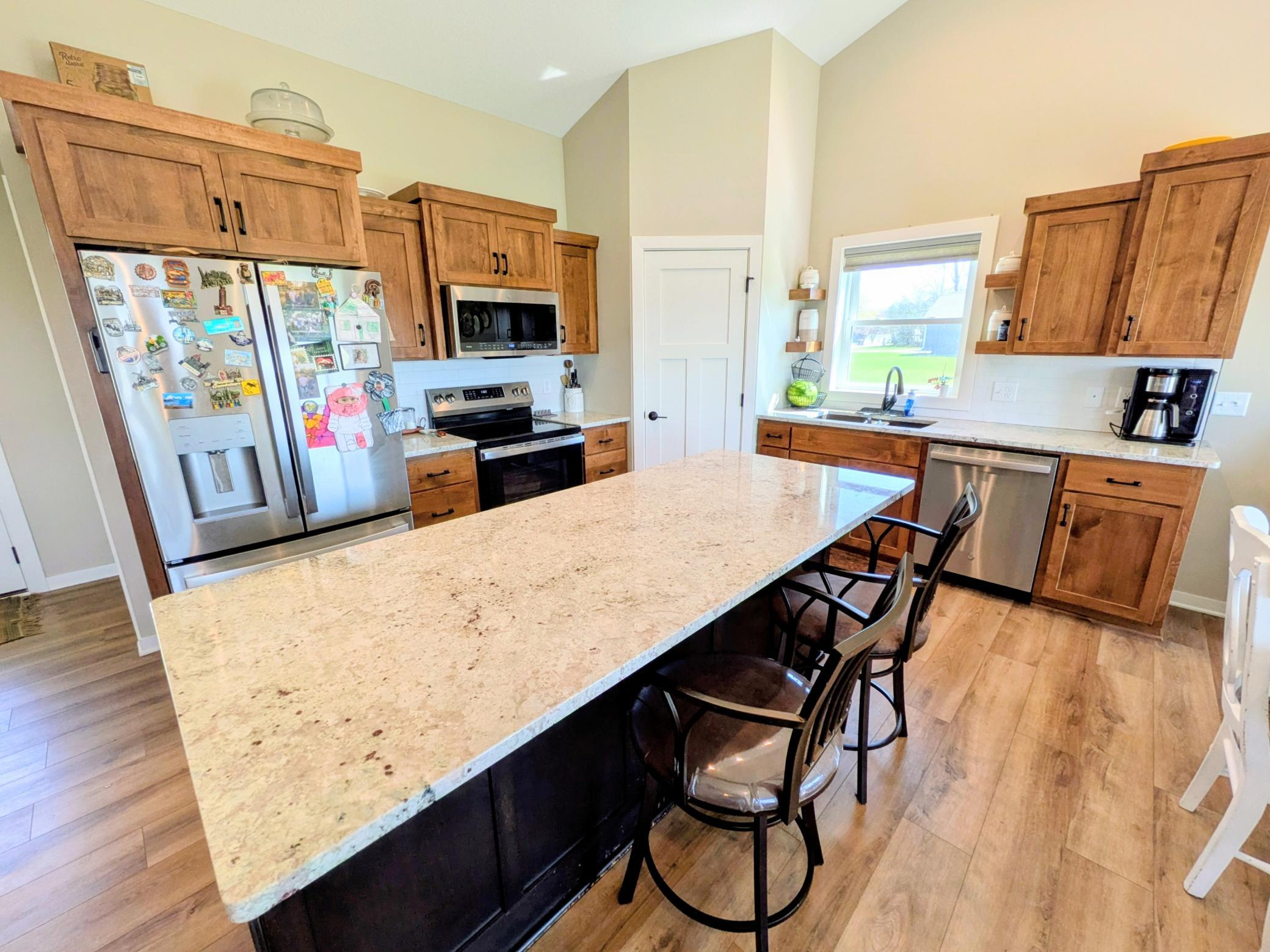 Large Island with Granite Counters