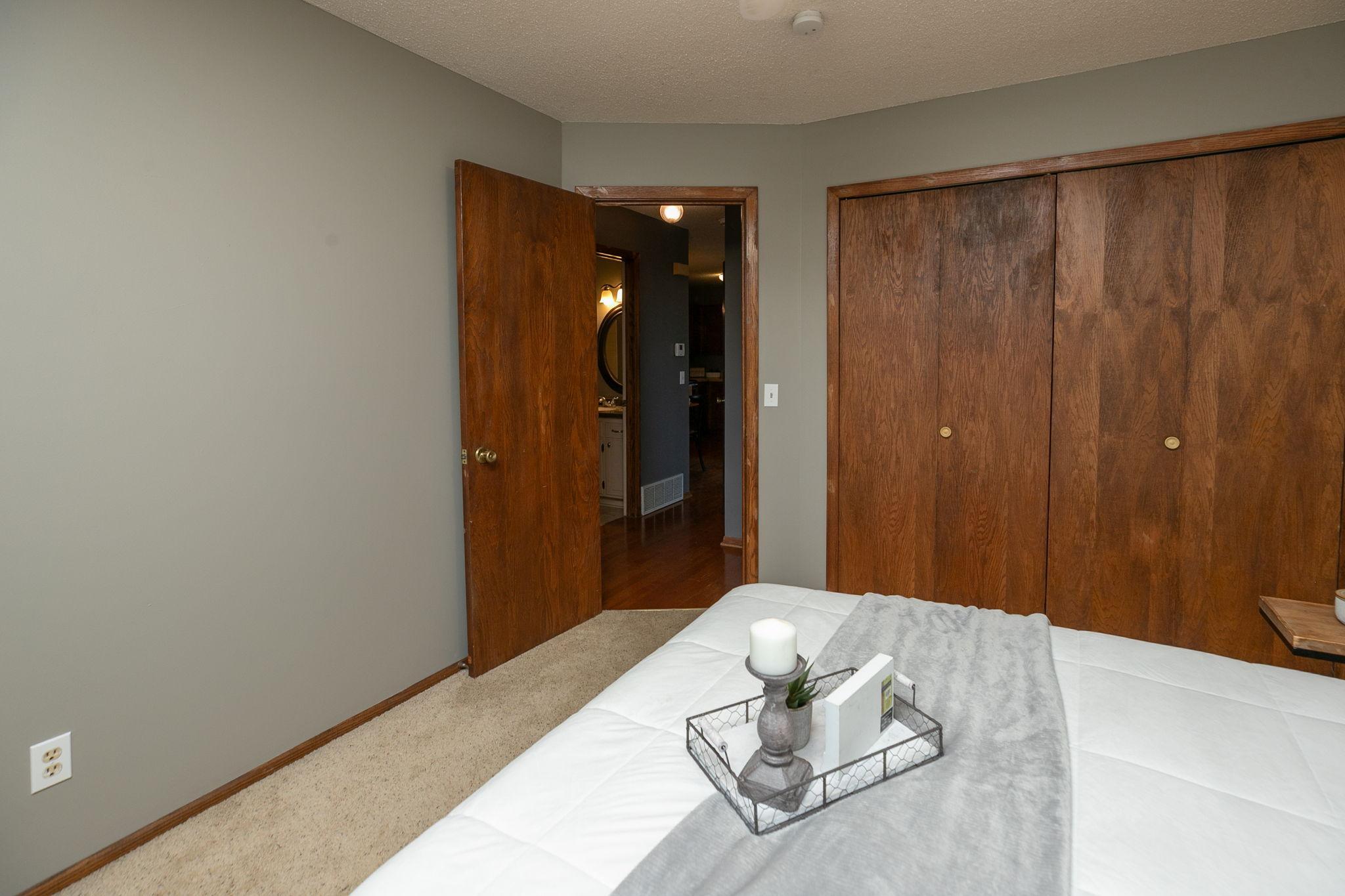 16-web-or-mls-16-Bedroom 1.jpg