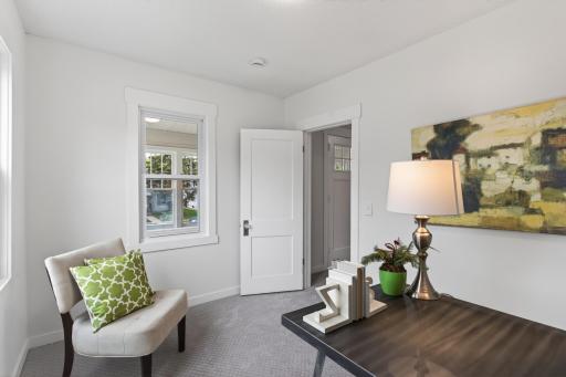 1806 Sherwood Avenue, Saint Paul, MN 55119