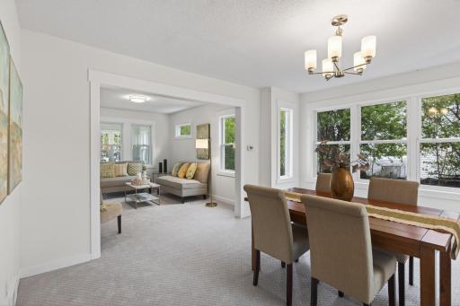 1806 Sherwood Avenue, Saint Paul, MN 55119