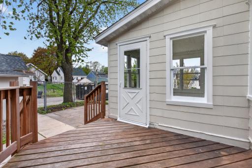 1806 Sherwood Avenue, Saint Paul, MN 55119