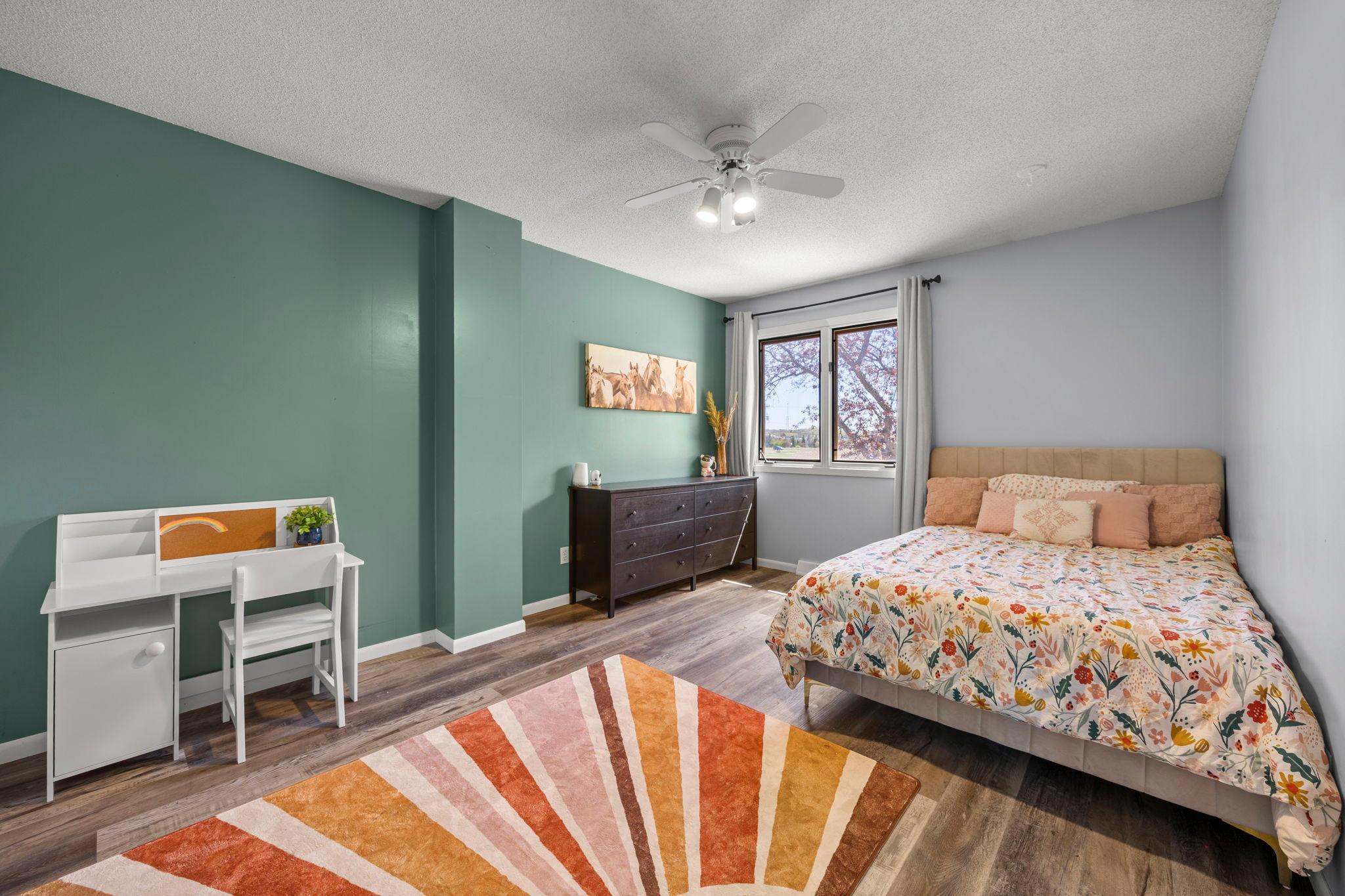 Upper level bedroom #2