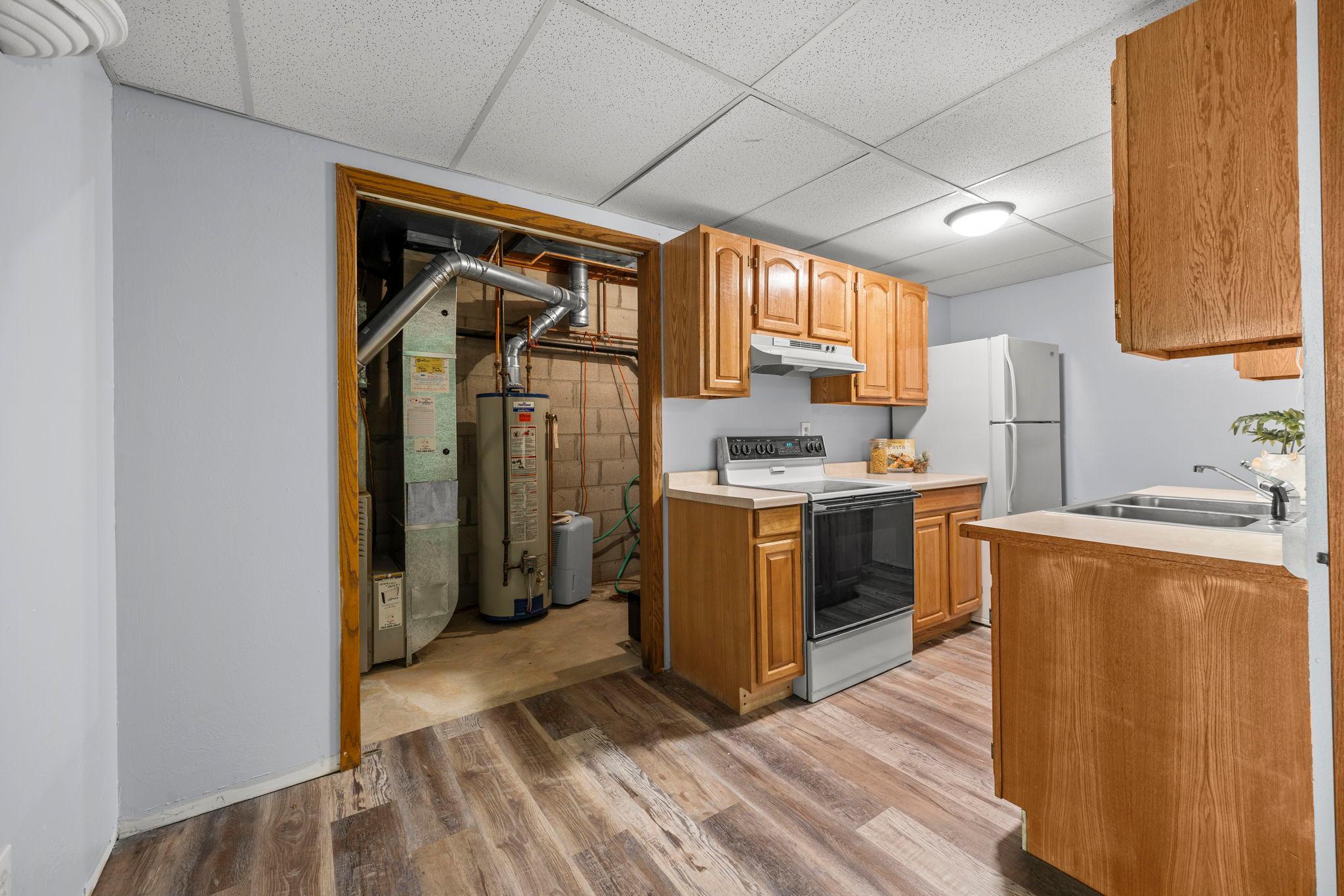 Lower level kitchen!