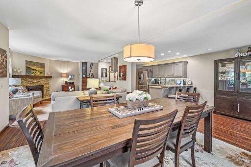 10905 34th Avenue N, Minneapolis, MN 55441
