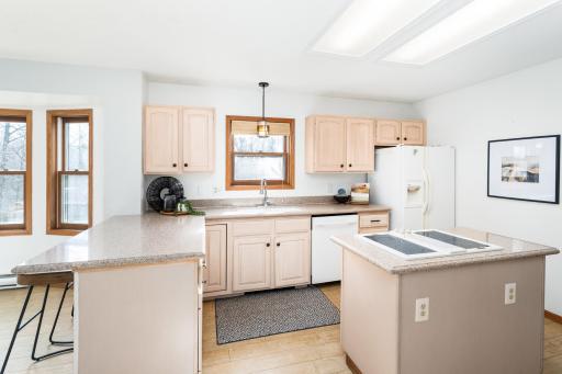 1504 Minneapolis Avenue, Duluth, MN 55803